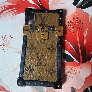 Authentic Louis Vuitton Tan and Black Monogram Phone Case